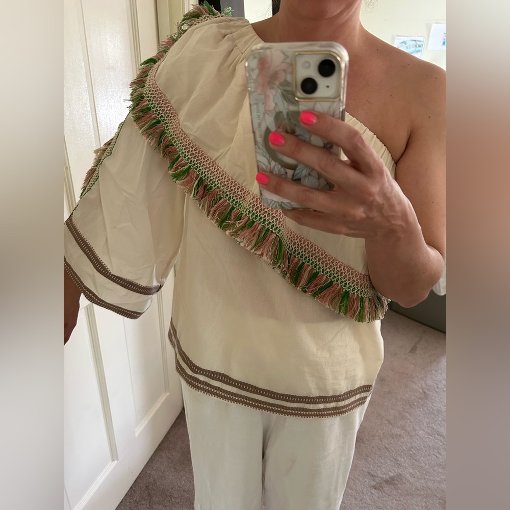 EUC one shoulder top, size L